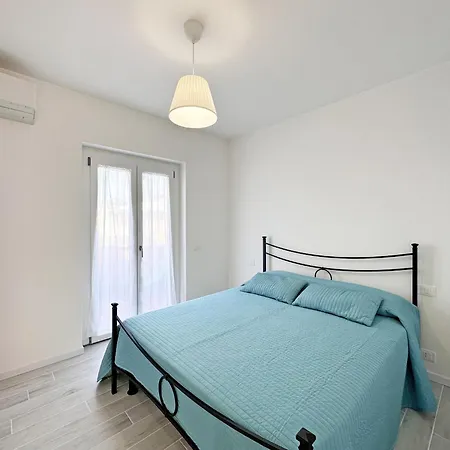 شقة 498 - Bilocale Completamente Ristrutturato Al Primo Piano A Con Doppio Terrazzo Vicino Al Mare Climatizzato - Inclusa Nel Prezzo مارشيللي